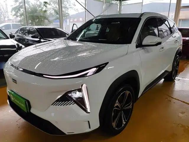 Geely Galaxy L7 2024 1.5T 115 km PLUS Dragon Edition