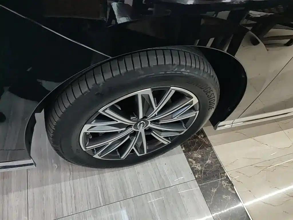 Trumpchi M8 2024 Master Series 400T Premium Edition — миниатюра 23