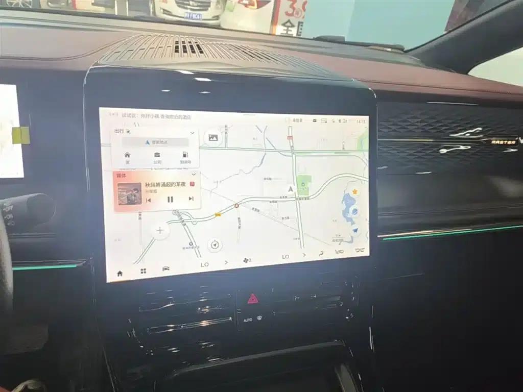Trumpchi M8 2023 Master Series Dual Engine Supreme Edition — миниатюра 13