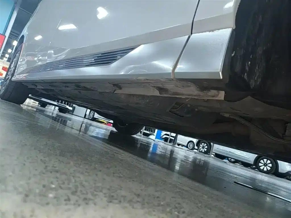 Trumpchi M8 2023 Master Series Dual Engine Supreme Edition — миниатюра 21