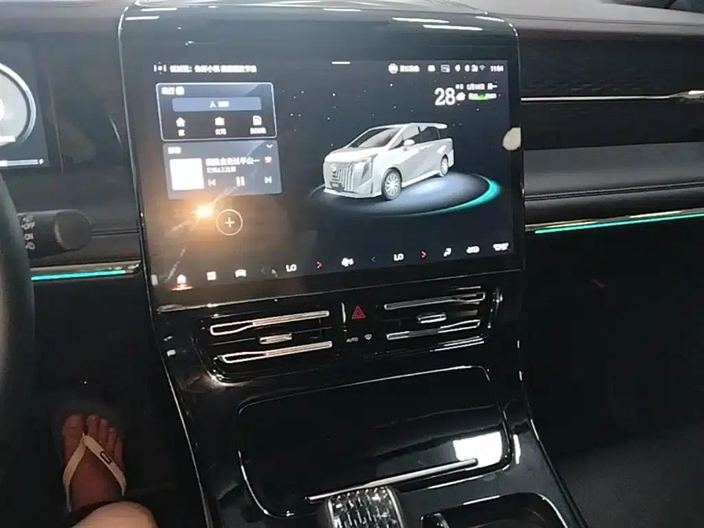 Trumpchi M8 2024 Master Series 400T Supreme Edition — миниатюра 13