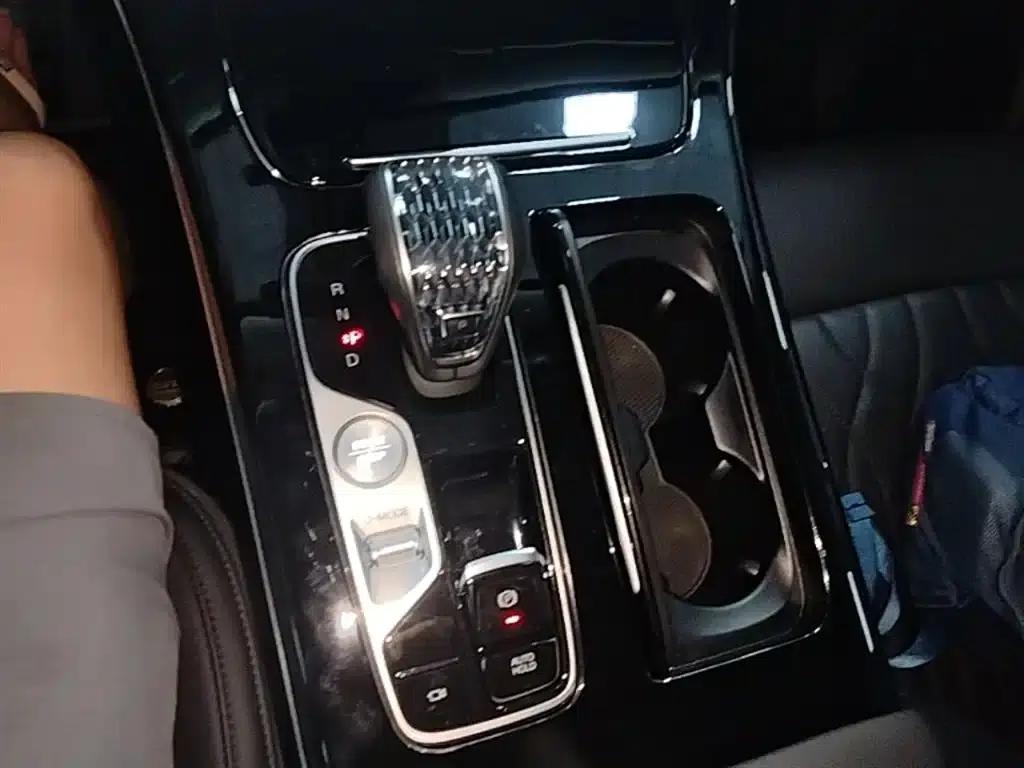 Trumpchi M8 2024 Master Series 400T Supreme Edition — миниатюра 14