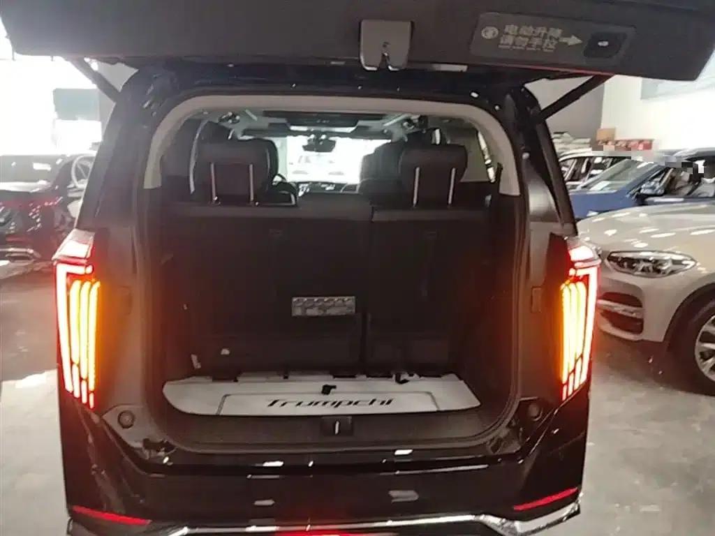 Trumpchi M8 2024 Master Series 400T Supreme Edition — миниатюра 19