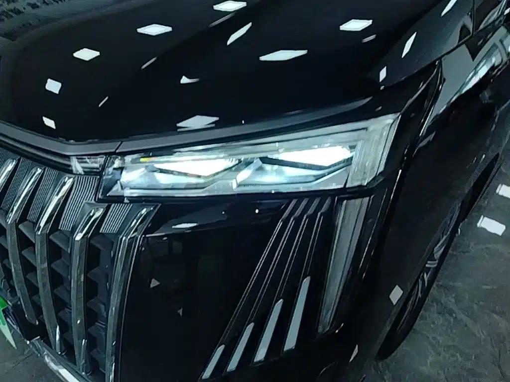 Trumpchi M8 2024 Master Series 400T Supreme Edition — миниатюра 24