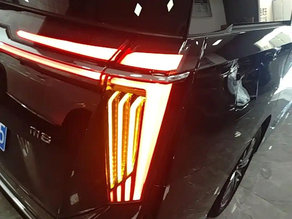 Trumpchi M8 2024 Master Series 400T Supreme Edition — миниатюра 8