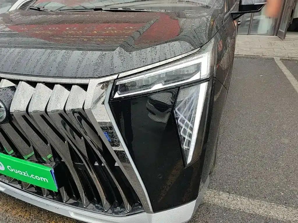 Trumpchi M8 2023 Master Series 400T Flagship Edition — миниатюра 24