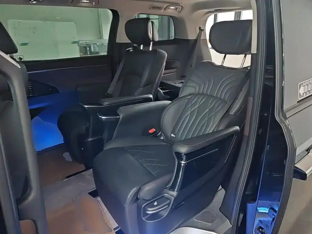 Trumpchi M8 2024 Master Series 400T Premium Edition — миниатюра 17