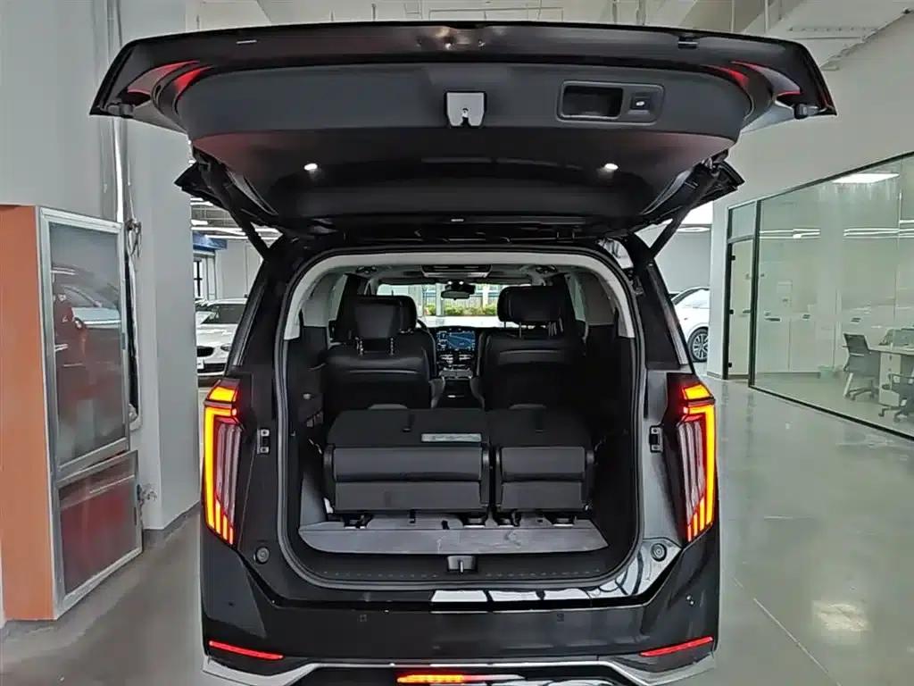 Trumpchi M8 2024 Master Series 400T Premium Edition — миниатюра 19