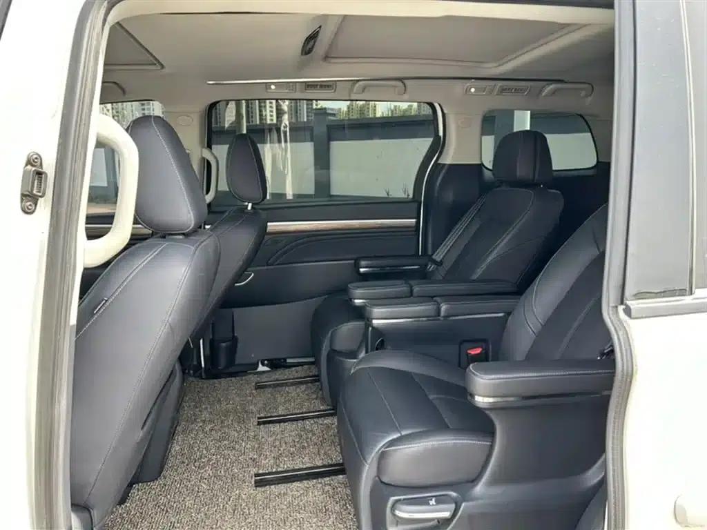 Trumpchi M8 2021 Leading Series 390T Supreme Edition — миниатюра 18