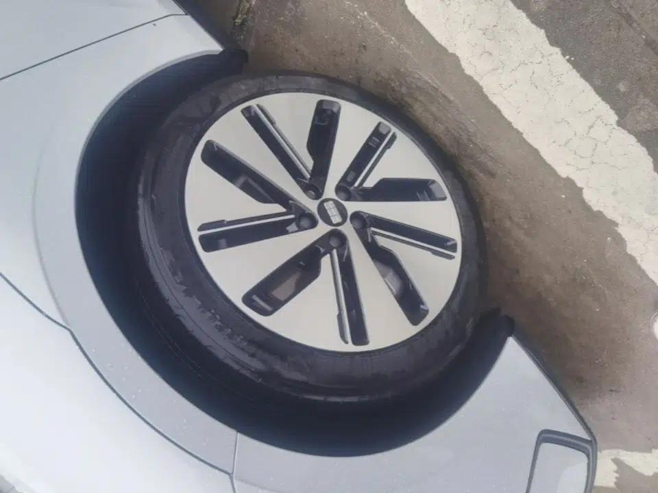 Geely Galaxy E8 2024 665 km Range Rear-Drive Starship Long-Range Version — миниатюра 8