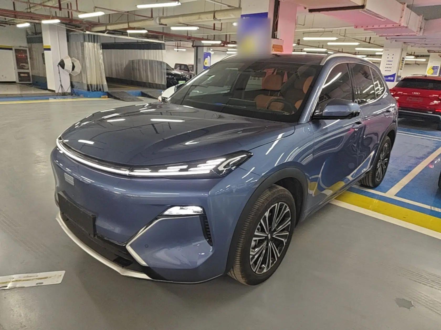Geely Galaxy Xingjian 7 EM-i 2025 120km Navigator Edition — миниатюра 1