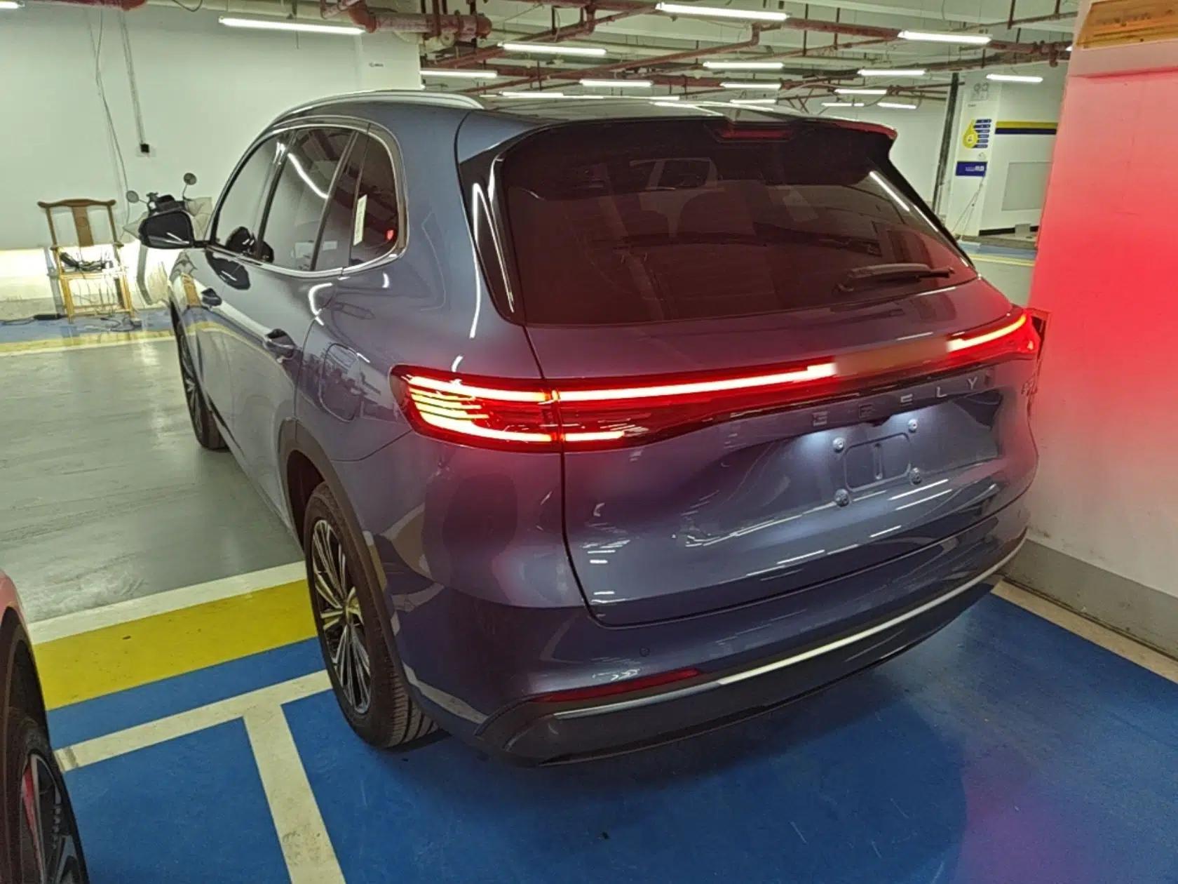 Geely Galaxy Xingjian 7 EM-i 2025 120km Navigator Edition — миниатюра 4