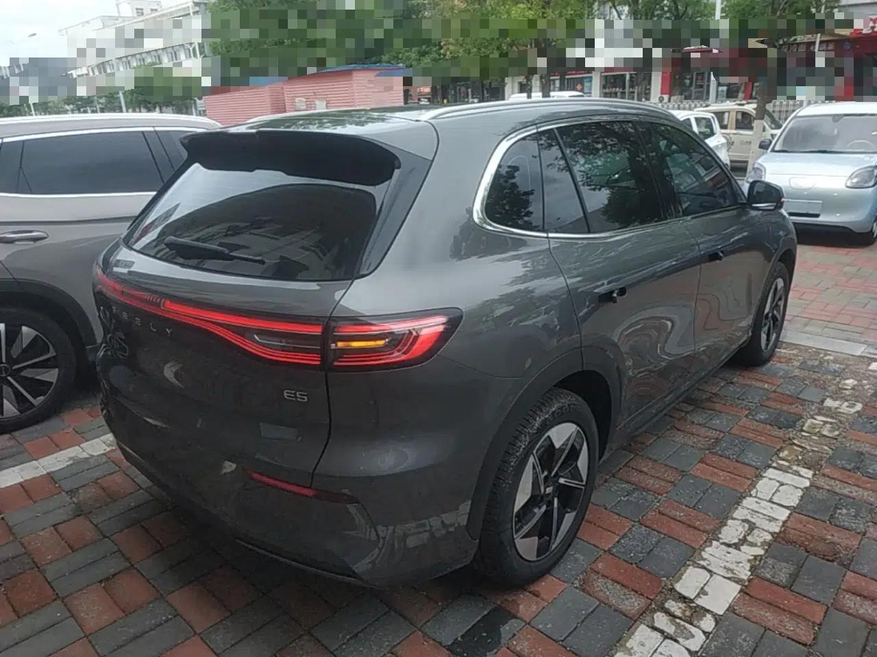 Geely Galaxy E5 2024 530 km Exploration+ Version — миниатюра 6
