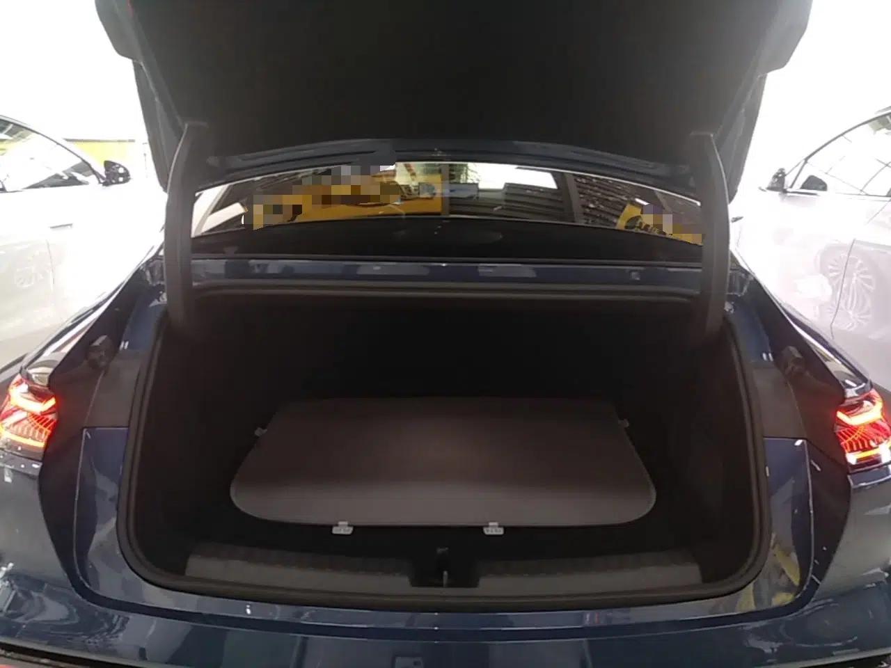 Geely Galaxy 8 2025 130km EM-P Starship Edition — миниатюра 21