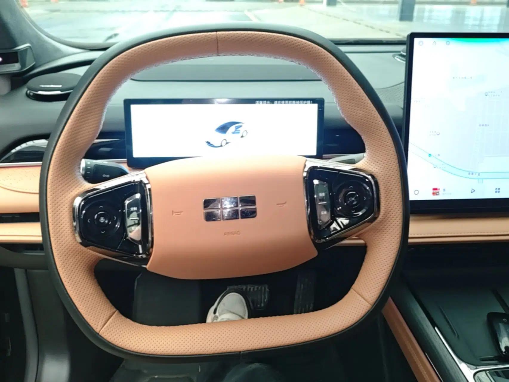 Geely Galaxy 8 2025 130km EM-P Starship Edition — миниатюра 14