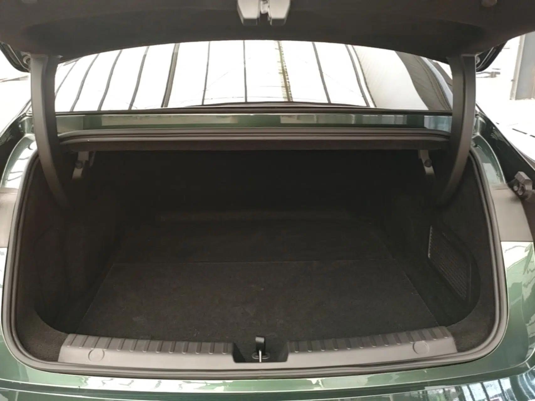 Geely Galaxy 8 2025 130km EM-P Starship Edition — миниатюра 22