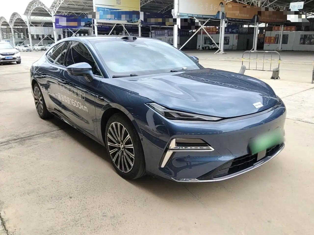 Geely Galaxy 8 2025 130km EM-P Starship Edition — миниатюра 3