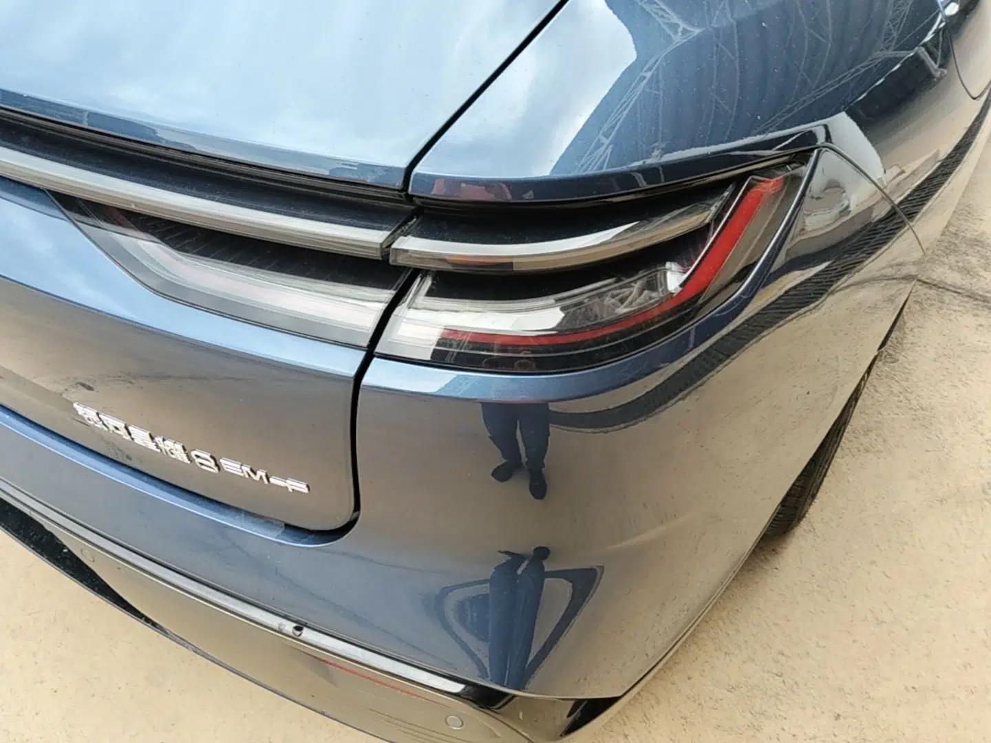 Geely Galaxy 8 2025 130km EM-P Starship Edition — миниатюра 7