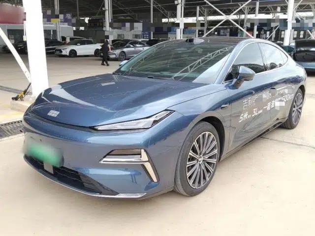 Geely Galaxy 8 2025 130km EM-P Starship Edition