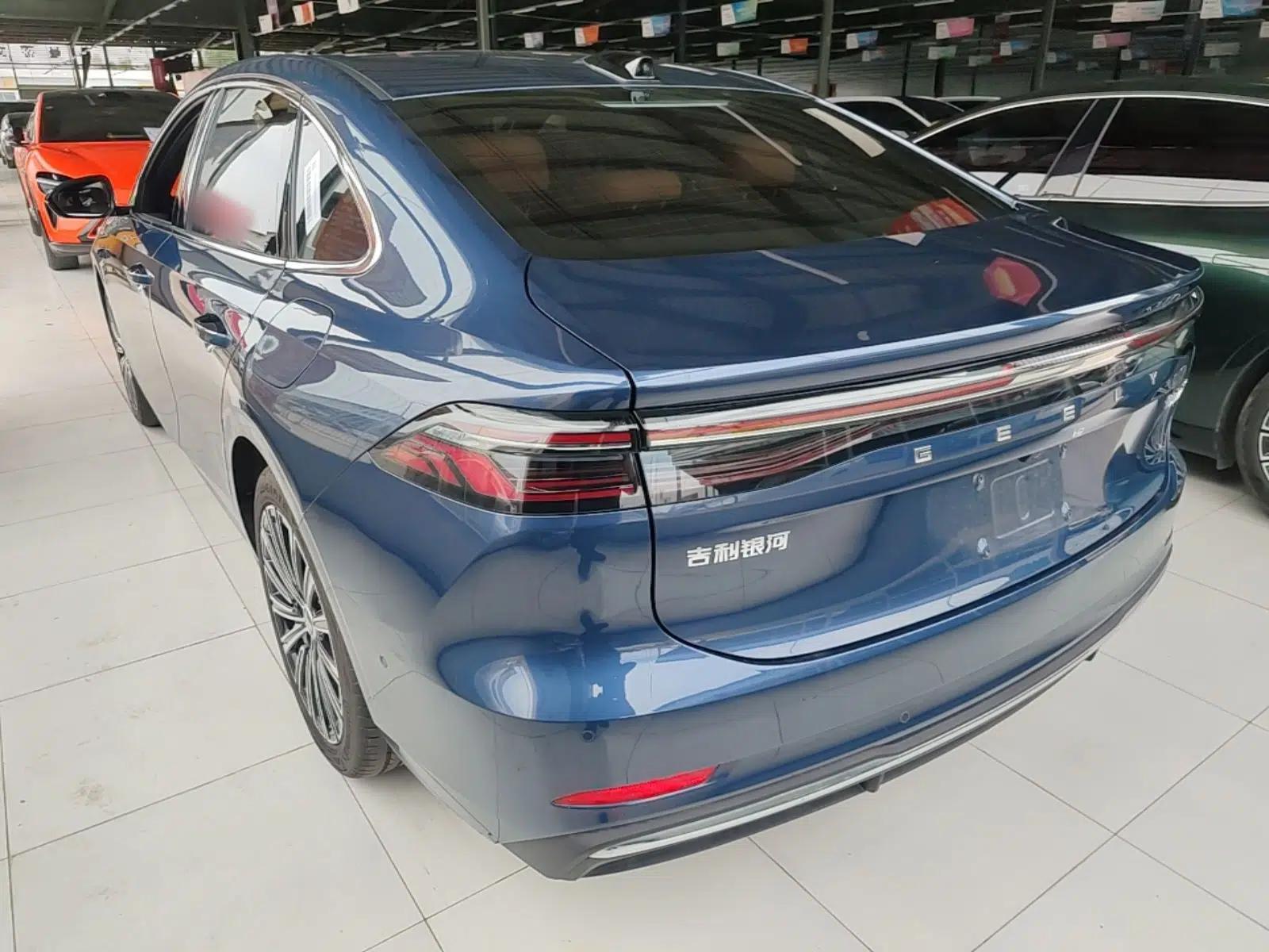 Geely Galaxy A7 2025 Model EM-i 150km Starship Edition — миниатюра 4
