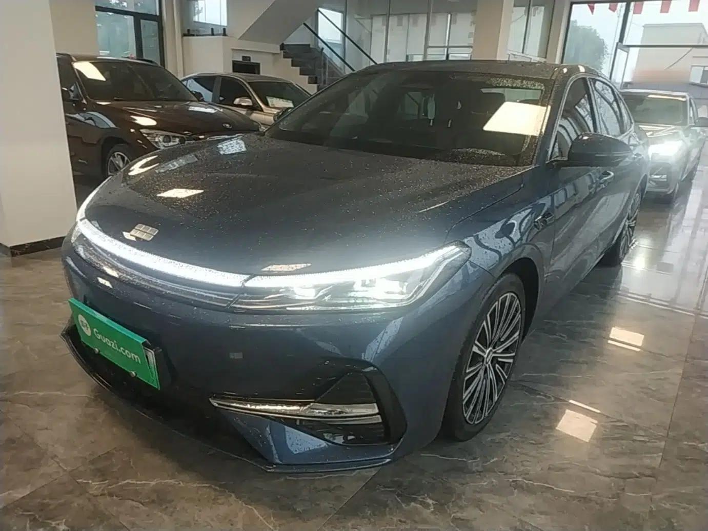 Geely Galaxy A7 2025 Model EM-i 150km Starship Edition — миниатюра 1