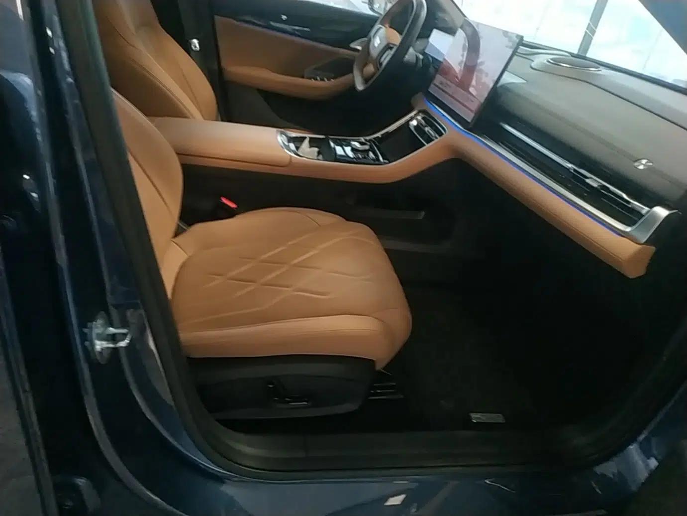 Geely Galaxy A7 2025 Model EM-i 150km Starship Edition — миниатюра 23