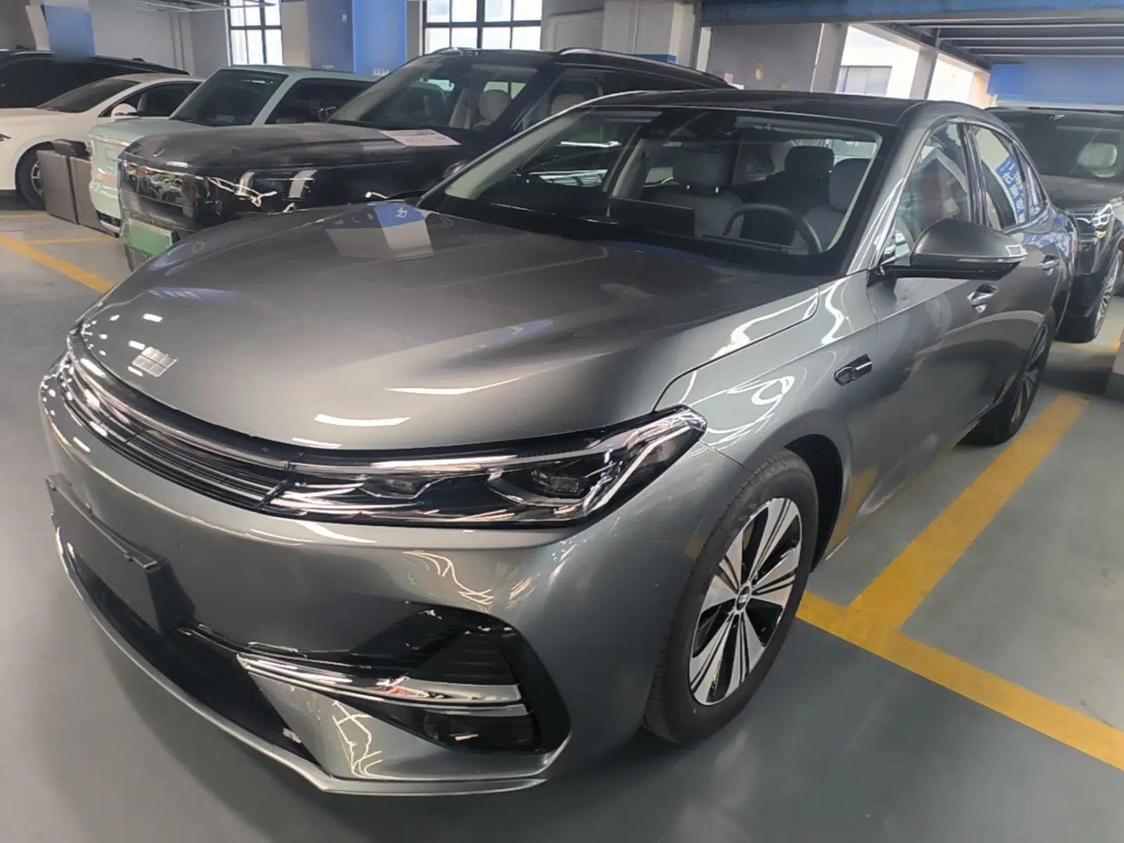 Geely Galaxy A7 2025 Model EM-i 150km Exploration+ Edition — миниатюра 1