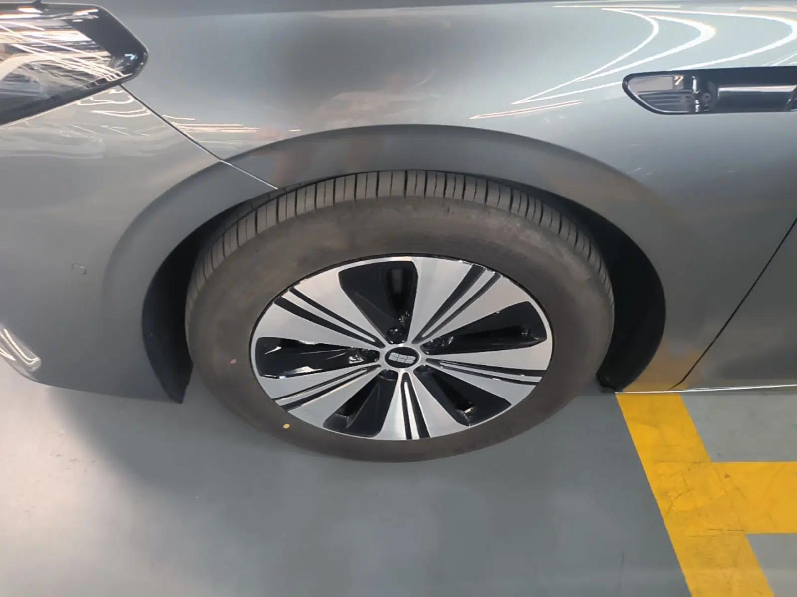 Geely Galaxy A7 2025 Model EM-i 150km Exploration+ Edition — миниатюра 8