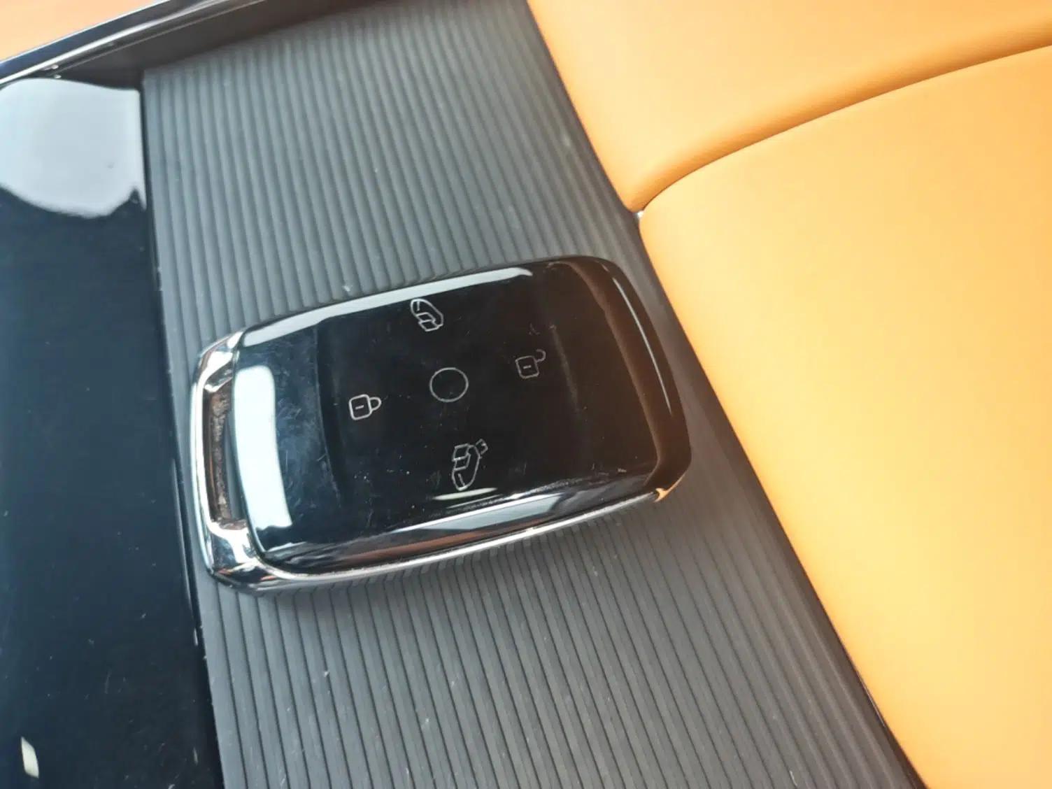 Geely Galaxy LEVC L380 2024 140-Degree 6-Seater All-Wheel-Drive Ultra — миниатюра 12