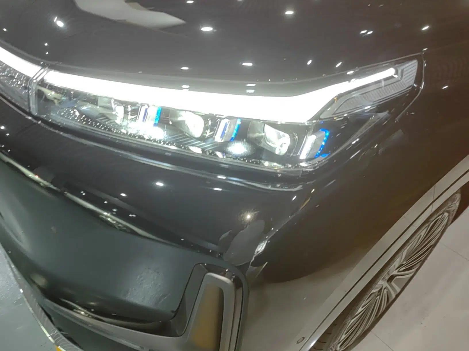Geely Galaxy M9 2025 Model 210km Four-Wheel-Drive Leading Edition — миниатюра 5