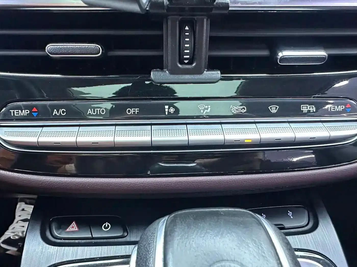 Trumpchi M6 2021 PRO 270T DCT Premium Edition — миниатюра 13