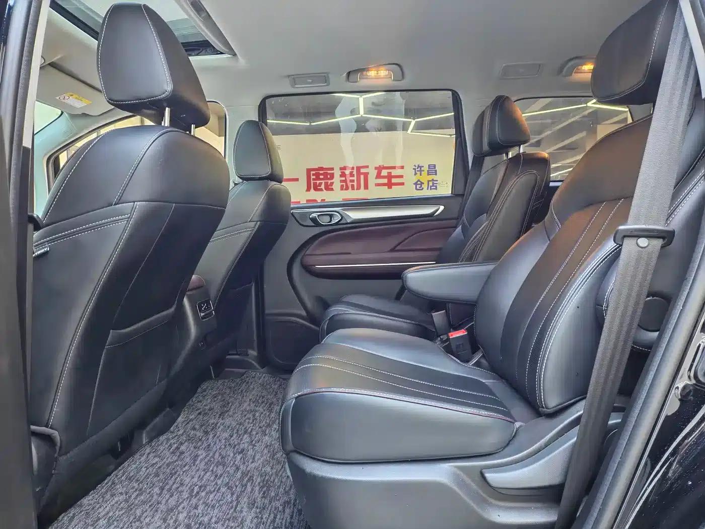 Trumpchi M6 2023 PRO 270T DCT Luxury Edition — миниатюра 15