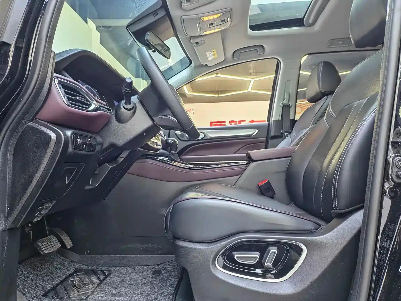 Trumpchi M6 2023 PRO 270T DCT Luxury Edition — миниатюра 7