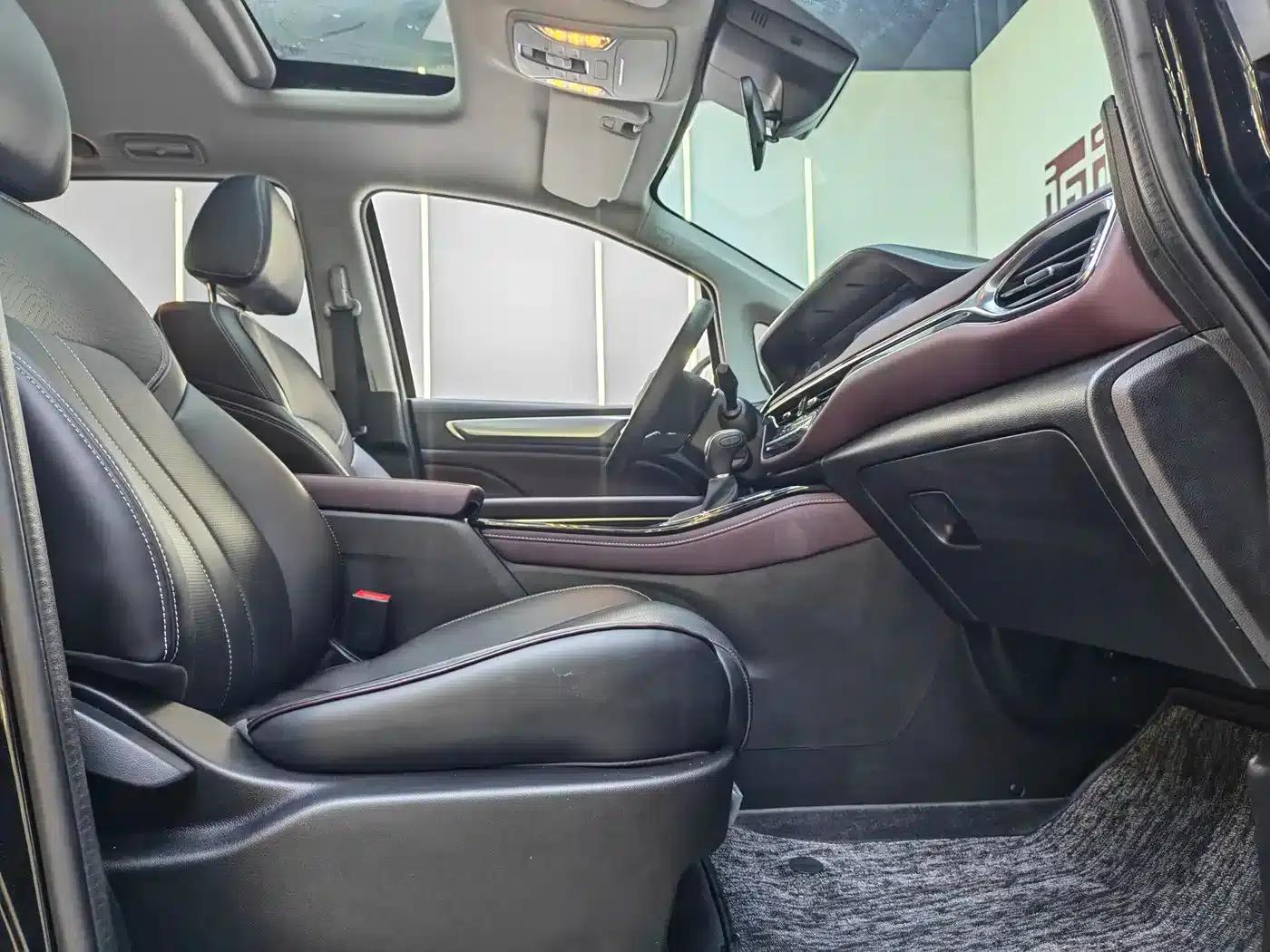 Trumpchi M6 2023 PRO 270T DCT Luxury Edition — миниатюра 10