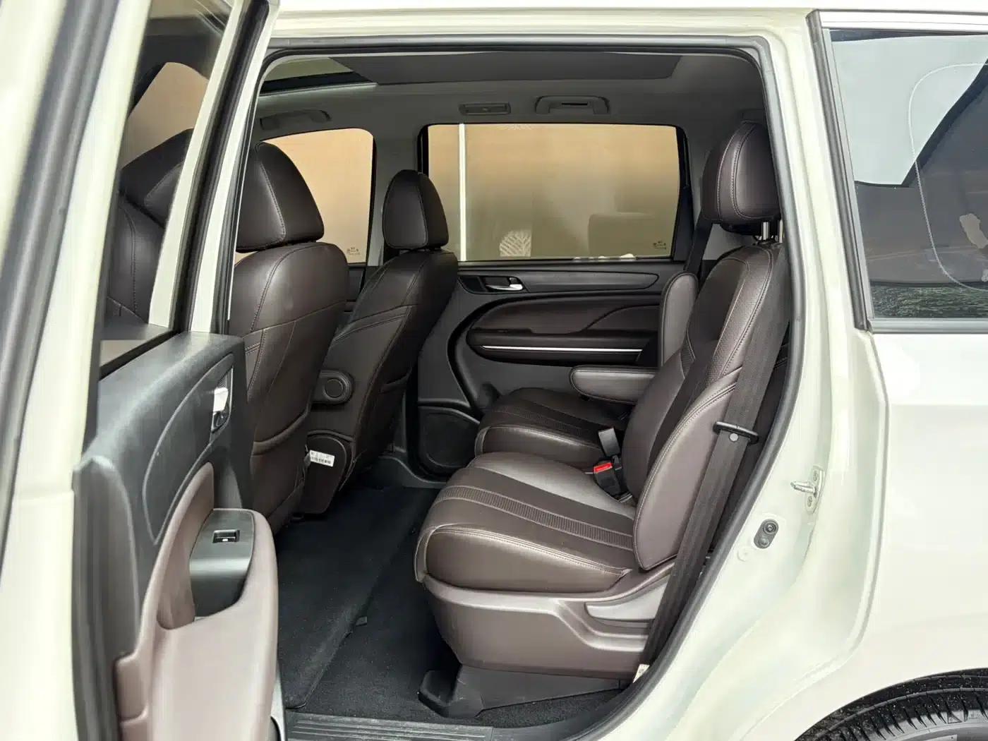 Trumpchi M6 2019 270T DCT Premium Edition (Six Seats) National VI Emission Standard — миниатюра 9