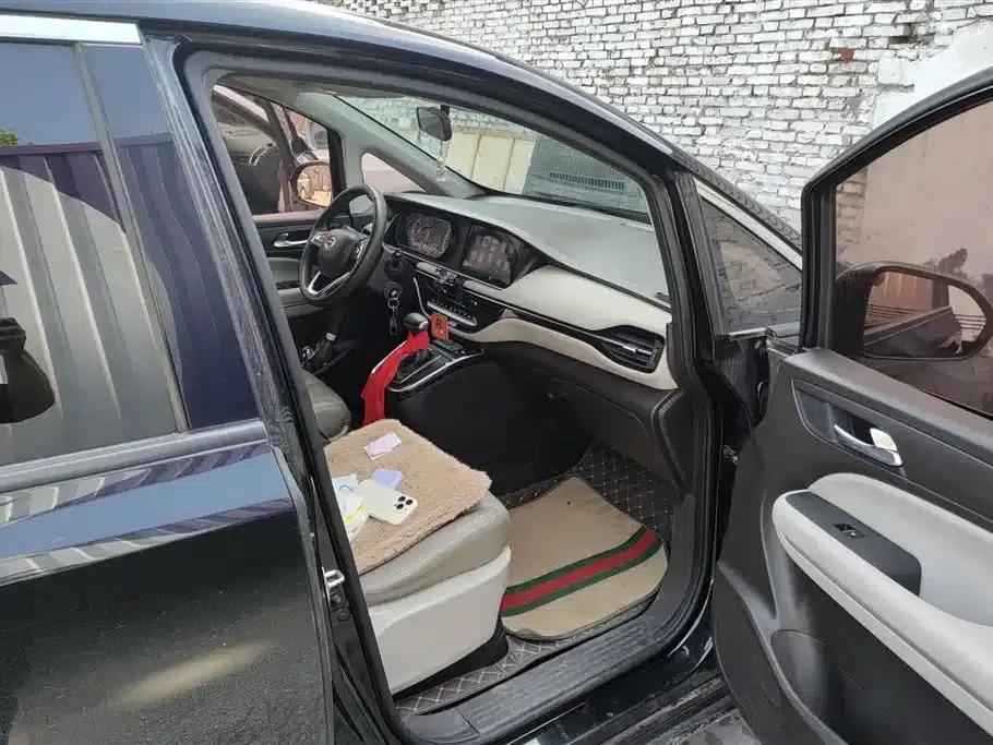 Trumpchi M6 2019 270T DCT Elite Edition (7-seater) National VI Emission Standard — миниатюра 8