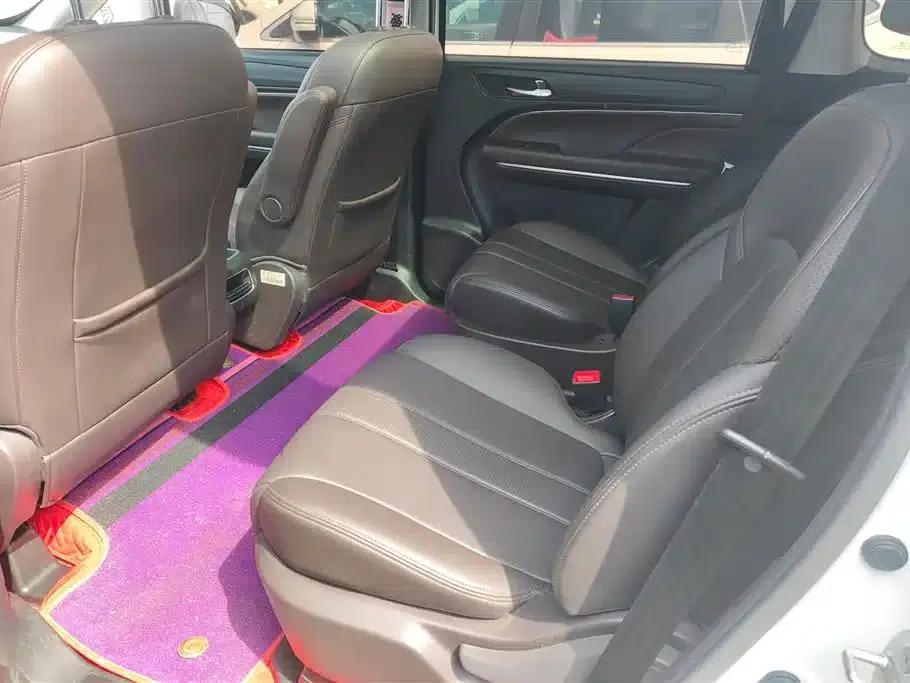 Trumpchi M6 2021 270T DCT Premium Edition (7-seater) — миниатюра 11