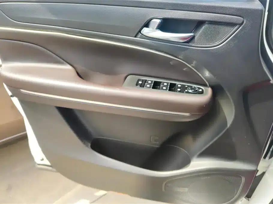 Trumpchi M6 2021 270T DCT Premium Edition (7-seater) — миниатюра 7