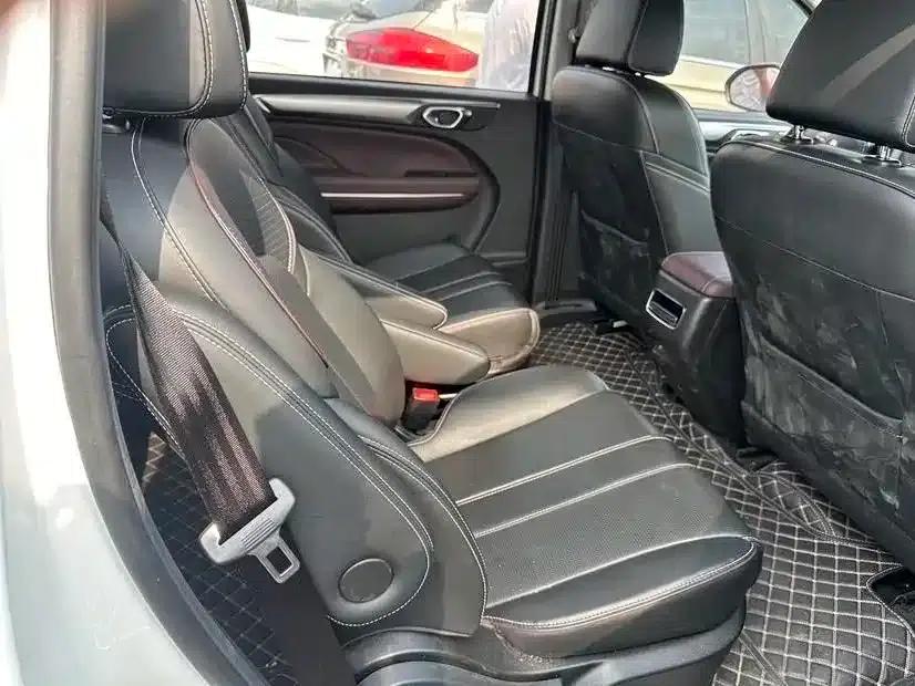Trumpchi M6 2023 PRO 270T DCT Luxury Edition — миниатюра 12