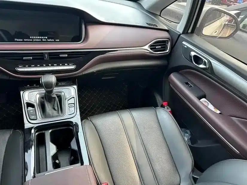 Trumpchi M6 2023 PRO 270T DCT Luxury Edition — миниатюра 6