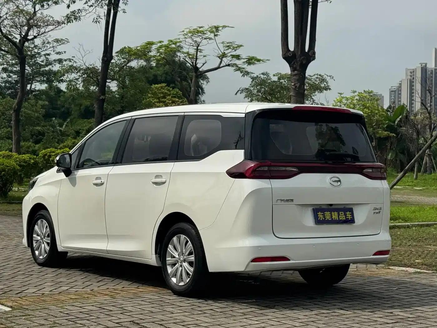 Trumpchi M6 2019 270T Automatic Luxury Edition (Six Seats) National V Emission Standard — миниатюра 6