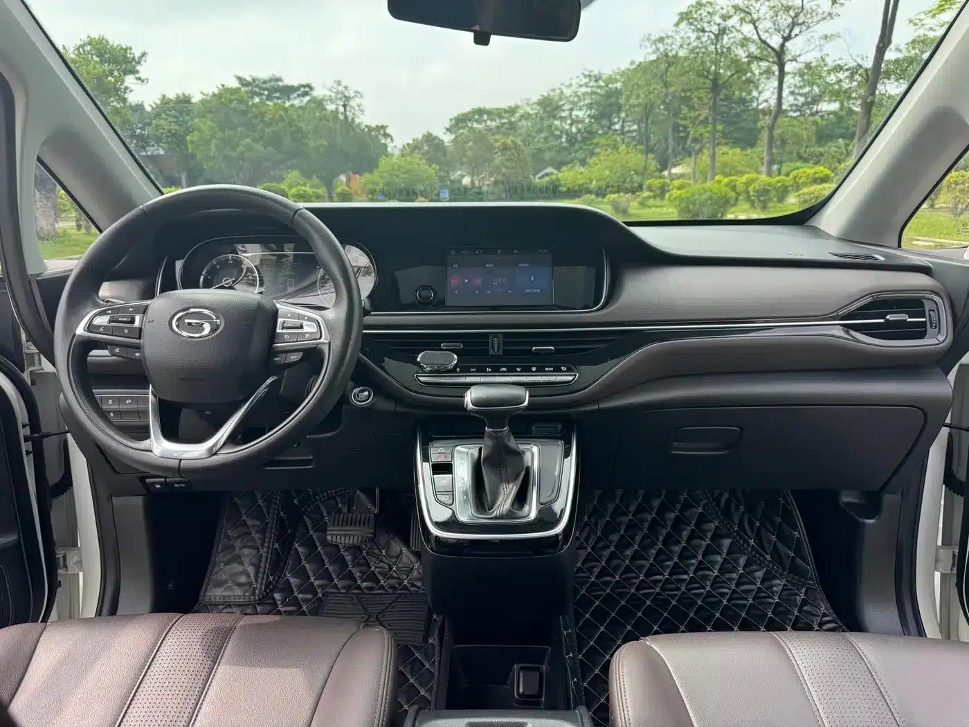 Trumpchi M6 2019 270T Automatic Luxury Edition (Six Seats) National V Emission Standard — миниатюра 9