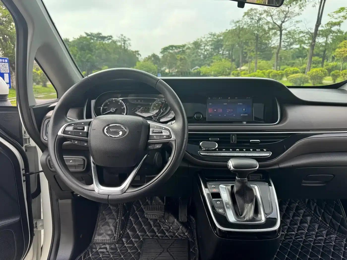 Trumpchi M6 2019 270T Automatic Luxury Edition (Six Seats) National V Emission Standard — миниатюра 10