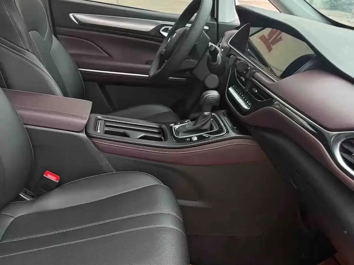 Trumpchi M6 2021 PRO 270T DCT Luxury Edition — миниатюра 6