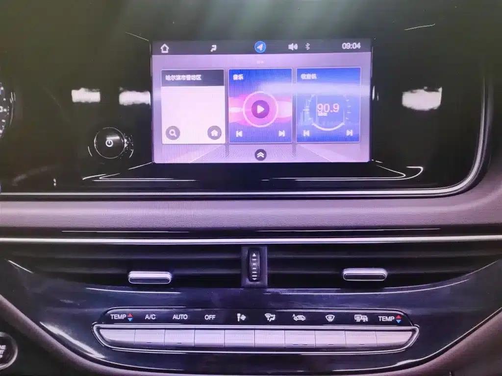 Trumpchi M6 2019 270T DCT Premium Edition (Six Seats) National VI Emission Standard — миниатюра 4