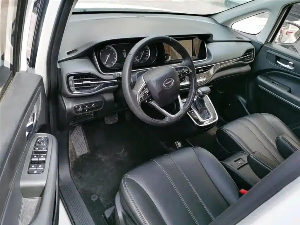 Trumpchi M6 2021 270T DCT Premium Edition (7-seater) — миниатюра 16