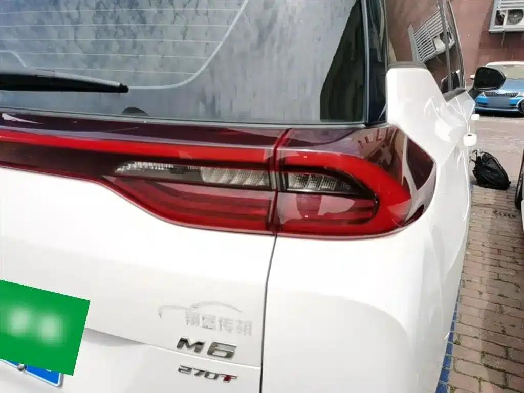 Trumpchi M6 2021 270T DCT Premium Edition (7-seater) — миниатюра 8