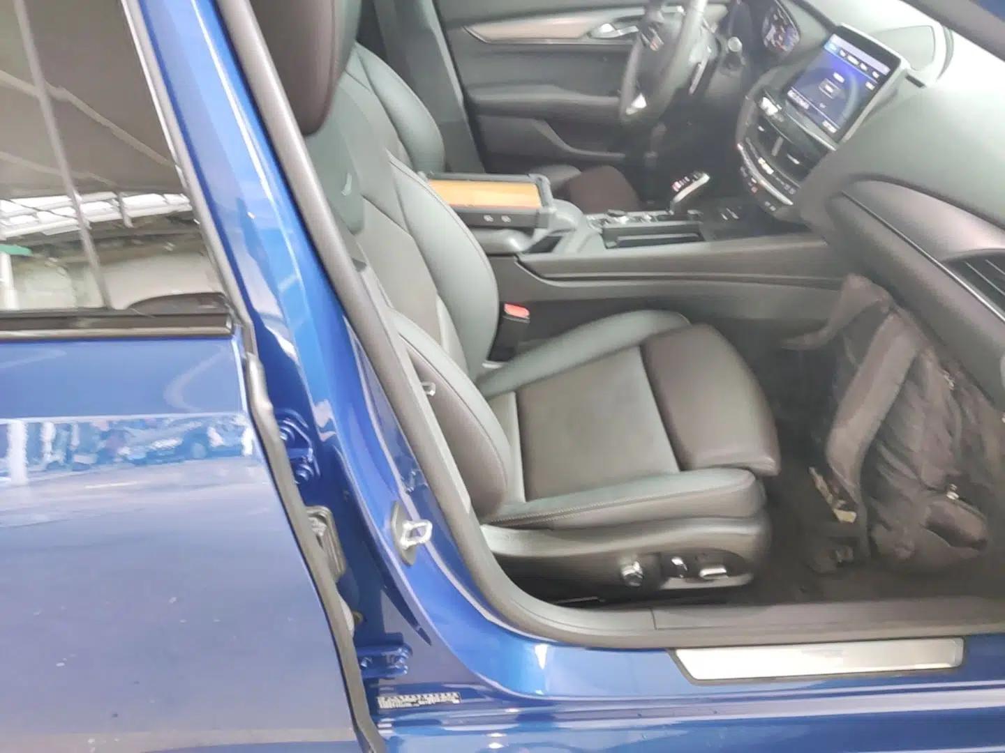 Cadillac CT5 2021 28T Advanced Sport Model — миниатюра 23