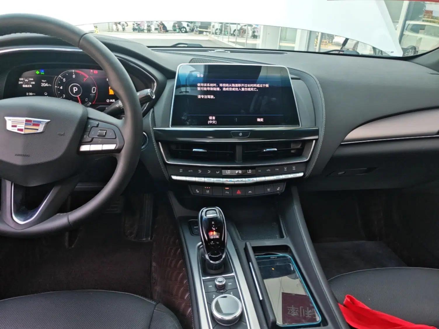 Cadillac CT5 2023 28T Luxury Edition (Standard Version) — миниатюра 16