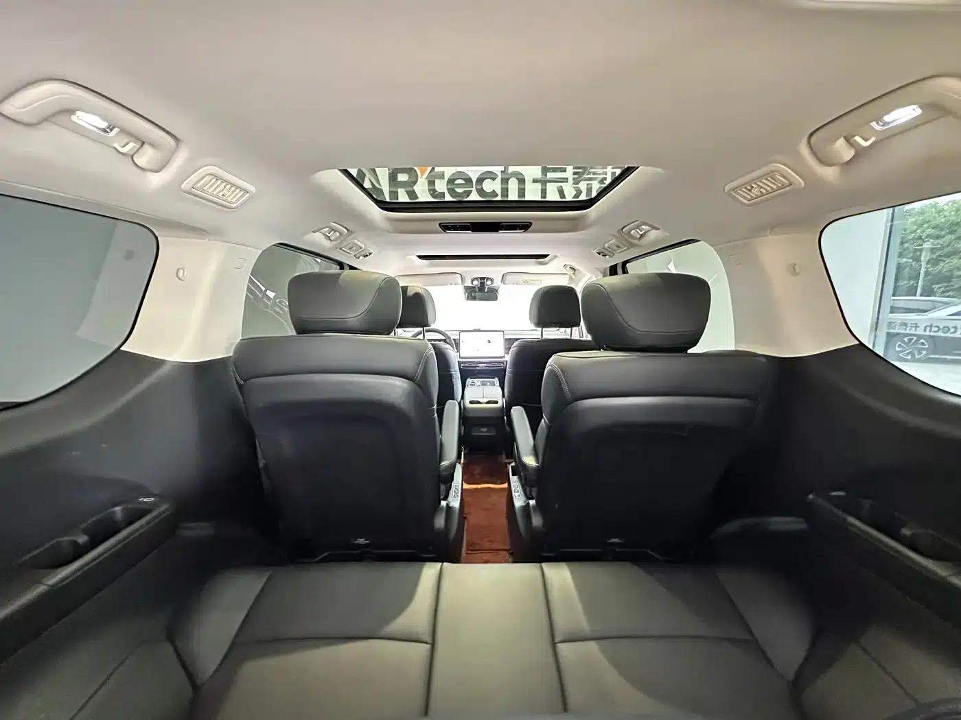 Trumpchi E8 PHEV 2024 Model 150km MAX — миниатюра 18